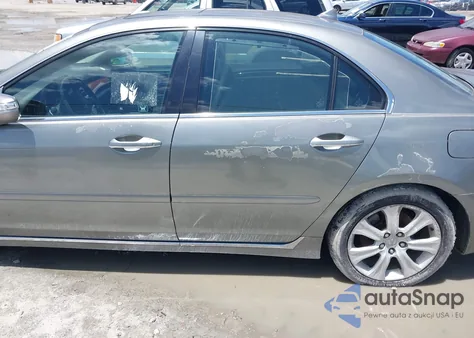 2010 Acura Rl 3.7 из США, поврежденный, VIN JH4KB2F67AC001378